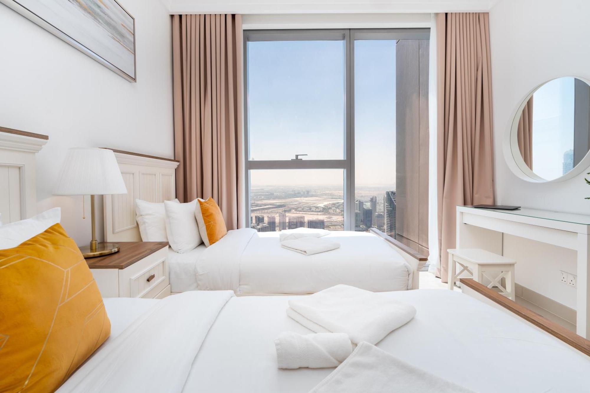 Lux Apt-Burj View Opp. Dxb Mall ドバイ エクステリア 写真